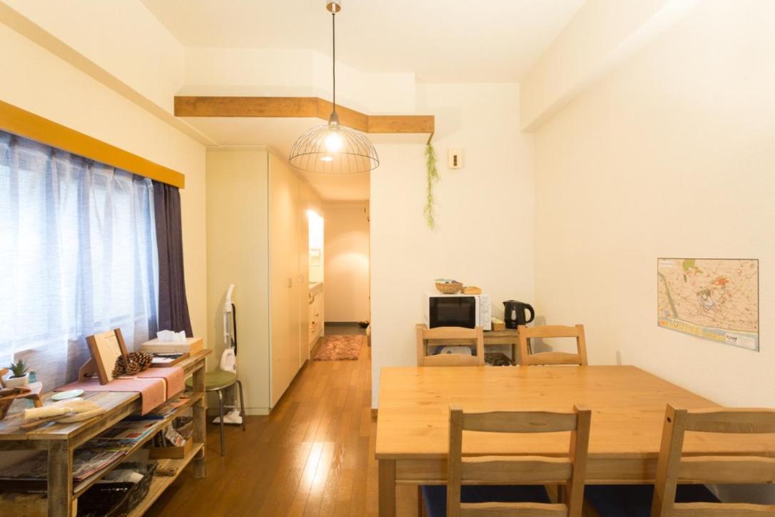 Tipy Records Inn Room Odawara Exteriör bild